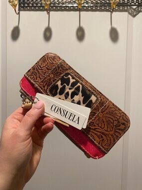 Consuela Sally Card Organizer - NWT - Leopard and Hot Pink Slim Wallet Zipper